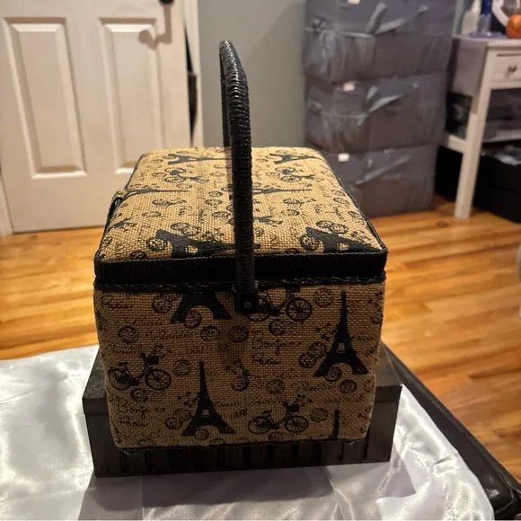 Source Unknown Eiffel Tower Sewing Box - Black and Tan - Picture 7 of 12